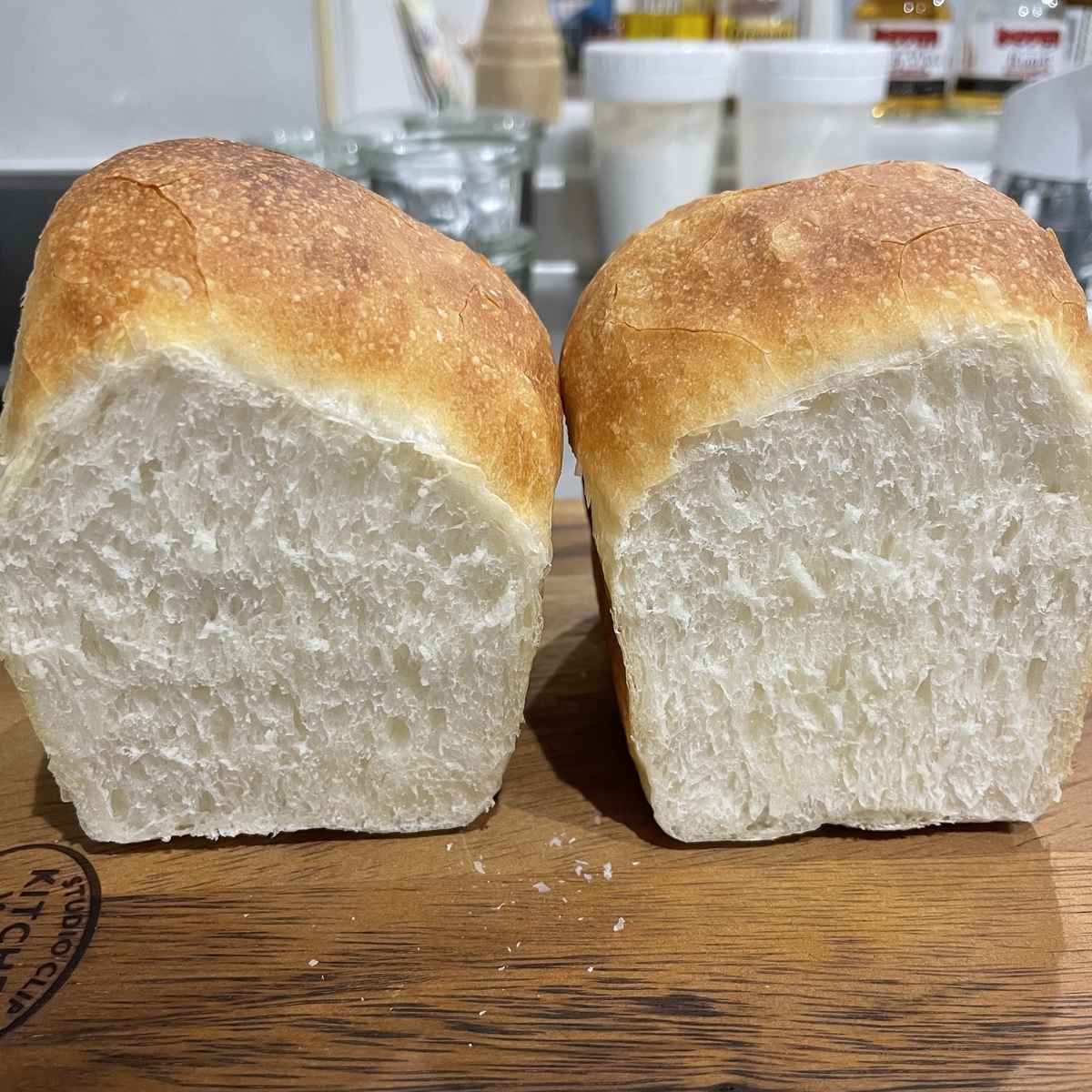 食パンの断面